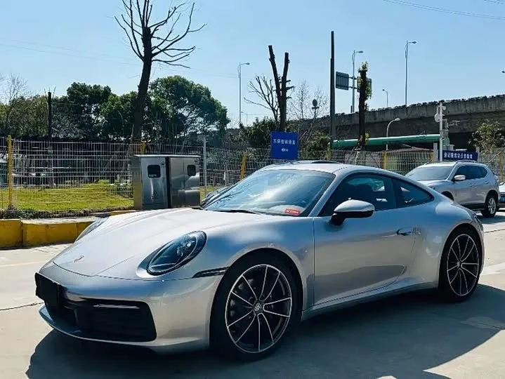 Porsche 911 2023 из Китая — купить под ключ