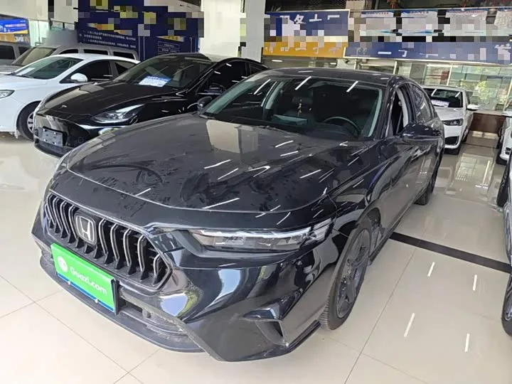 Honda Inspire 2025 из Китая — купить под ключ