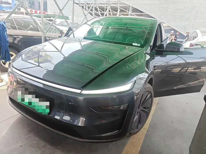 Tesla Model Y 2025 из Китая — купить под ключ