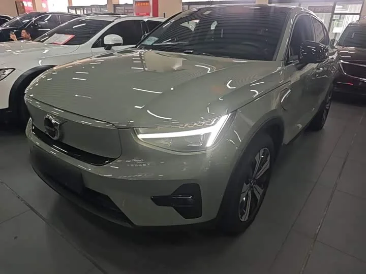 Volvo C40 2022 из Китая — купить под ключ