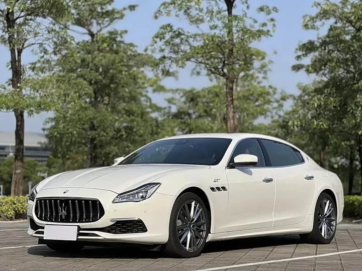 Maserati Quattroporte 2022 из Китая — купить под ключ