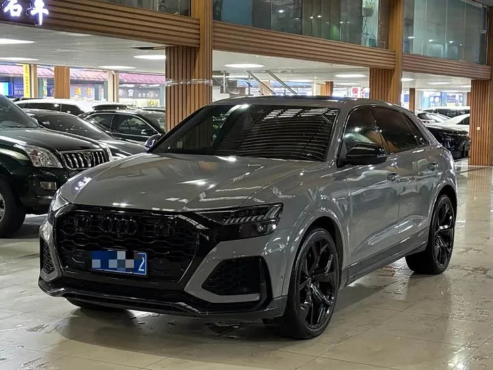 Audi RS Q8 2022 из Китая — купить под ключ