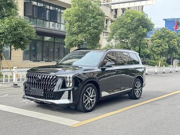GAC Trumpchi GS8 2023 из Китая — купить под ключ