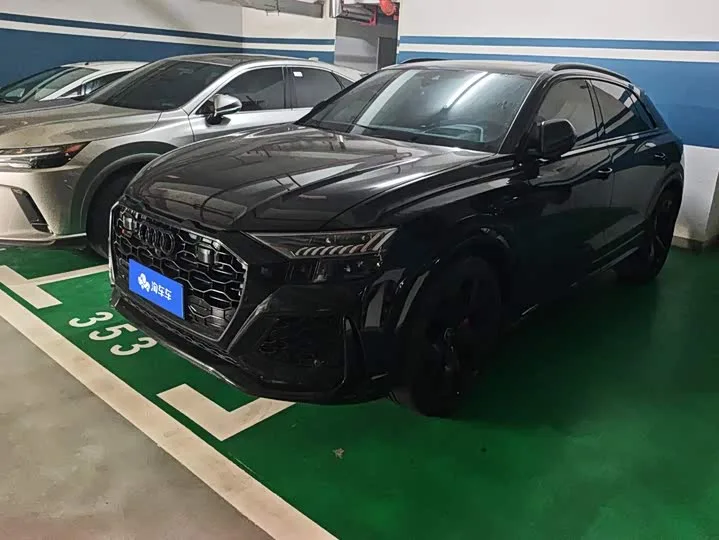 Audi RS Q8 2022 из Китая — купить под ключ