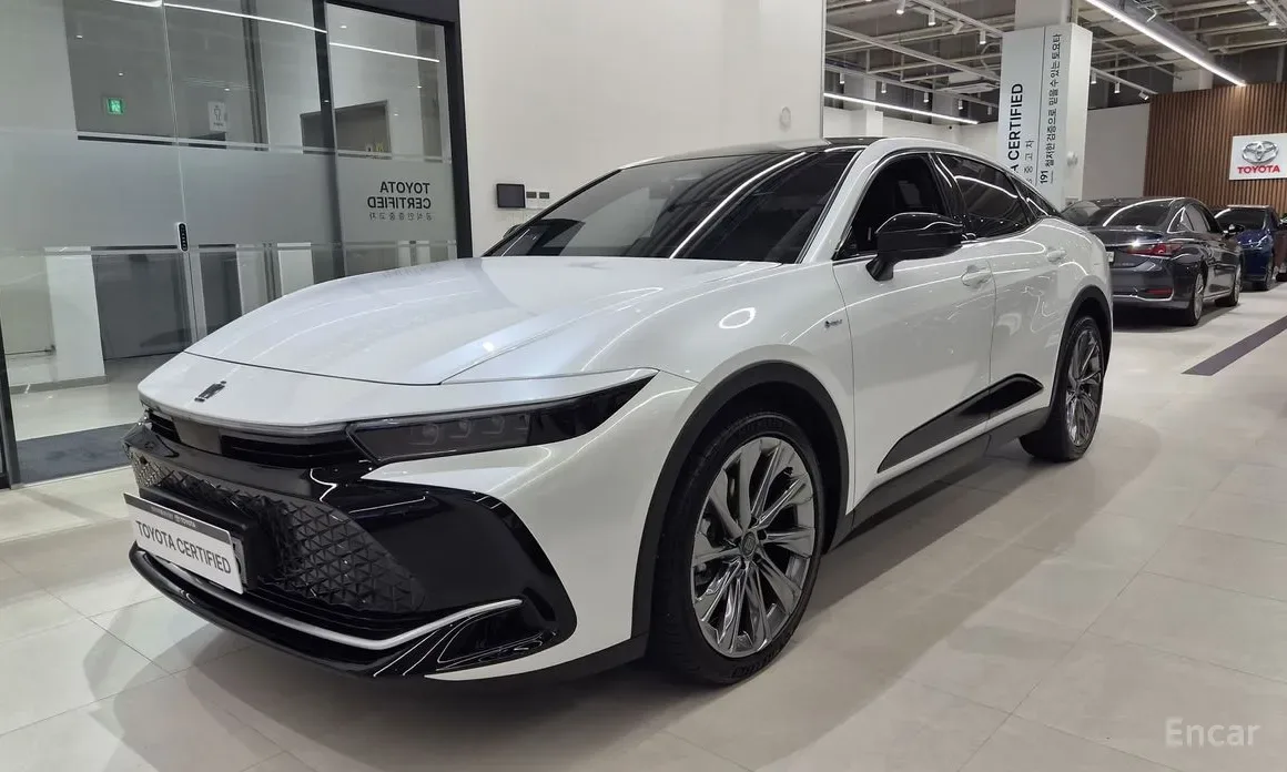 Toyota Crown 2026 из Кореи — купить под ключ
