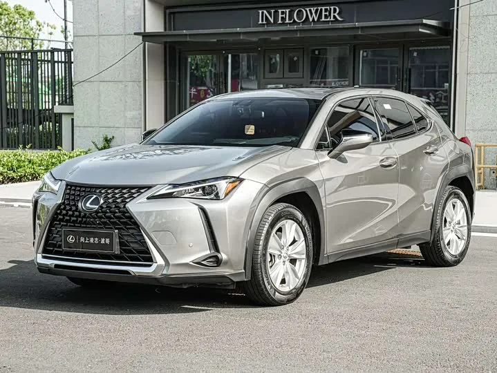 Lexus UX 2022 из Китая — купить под ключ