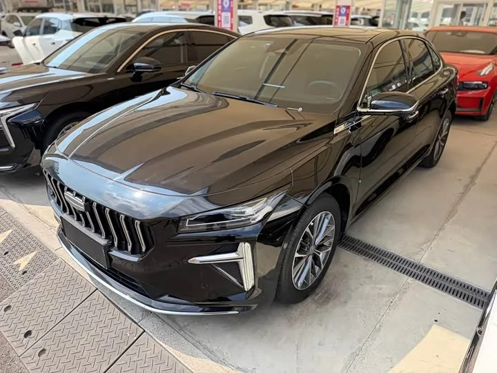 Geely Preface L 2024 из Китая — купить под ключ