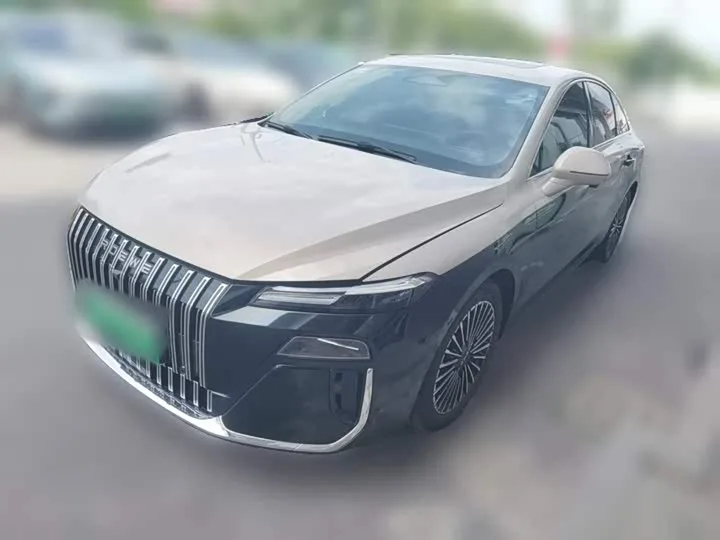 Roewe M7 DMH 2025 из Китая — купить под ключ