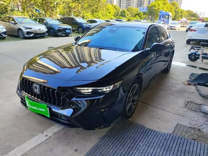 Honda Inspire Hybrid 2024 из Китая — купить под ключ