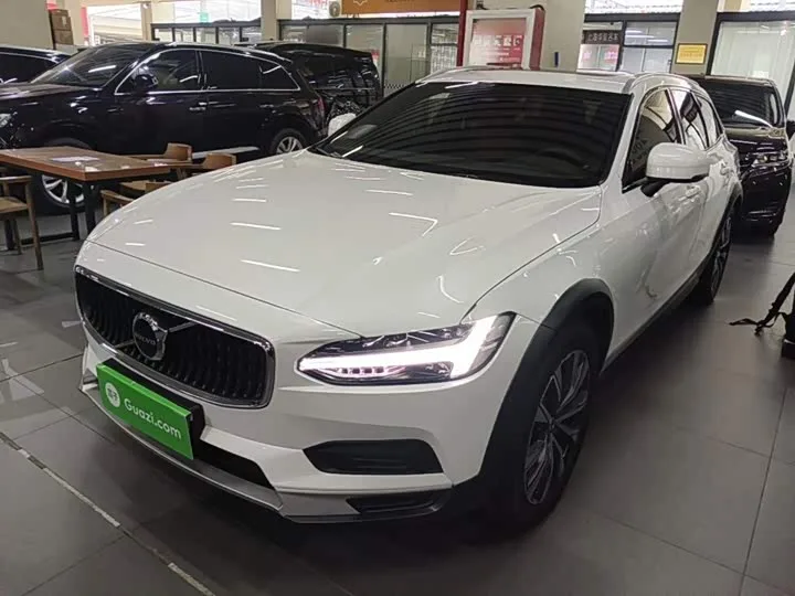Volvo V90 2023 из Китая — купить под ключ