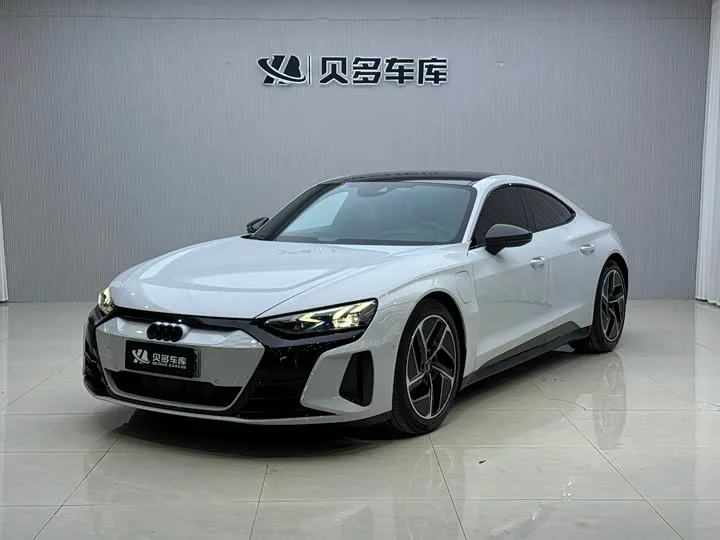Audi RS e-tron GT 2023 из Китая — купить под ключ