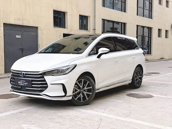 BYD Song Max Hybrid 2022 из Китая — купить под ключ