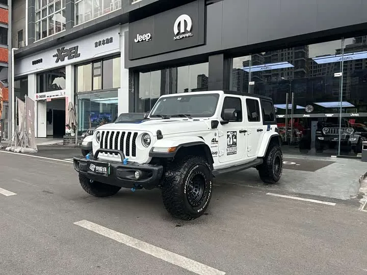 Jeep Wrangler Hybrid 2023 из Китая — купить под ключ