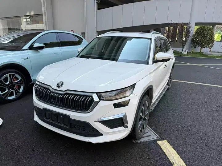 Skoda Kodiaq 2022 из Китая — купить под ключ