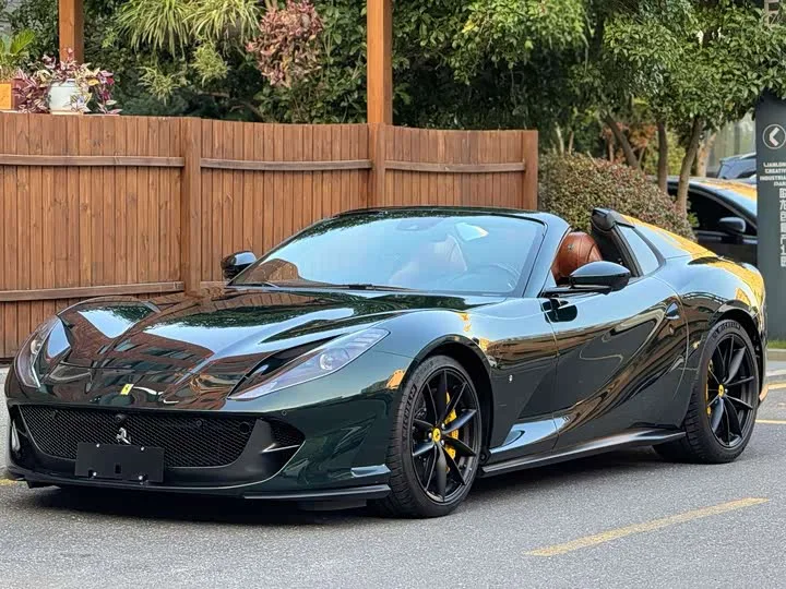 Ferrari 812 2023 из Китая — купить под ключ