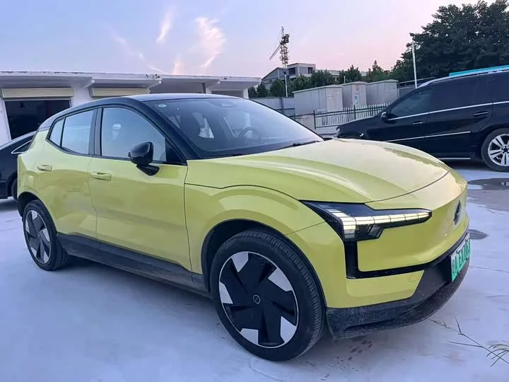 Volvo EX30 2025 из Китая — купить под ключ