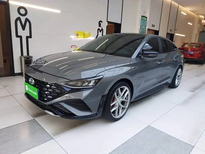 Hyundai Lafesta 2023 из Китая — купить под ключ