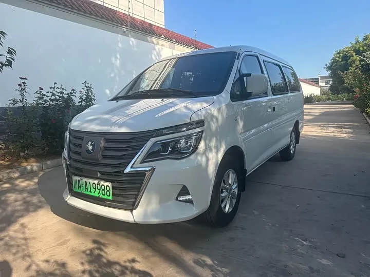 Dongfeng Forthing Lingzhi M5 EV 2023 из Китая — купить под ключ