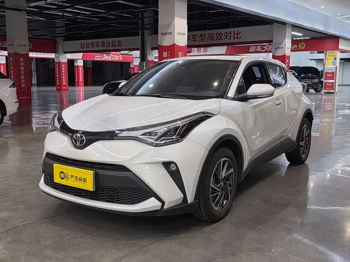 Toyota C-HR 2022 из Китая — купить под ключ