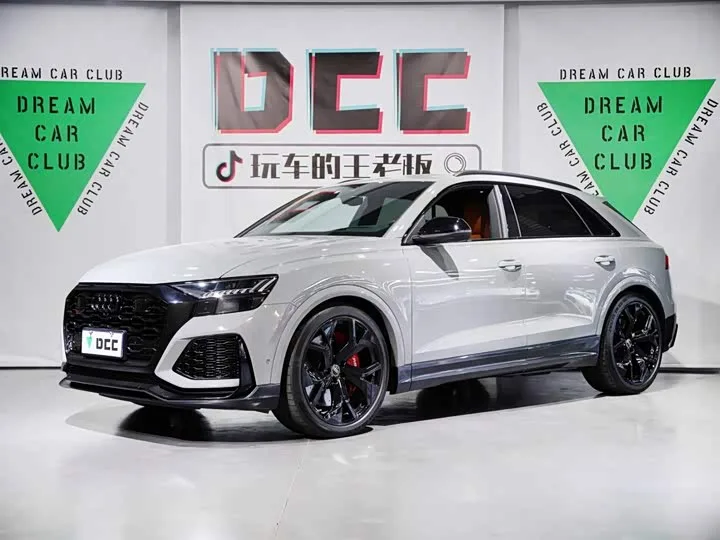 Audi RS Q8 2023 из Китая — купить под ключ
