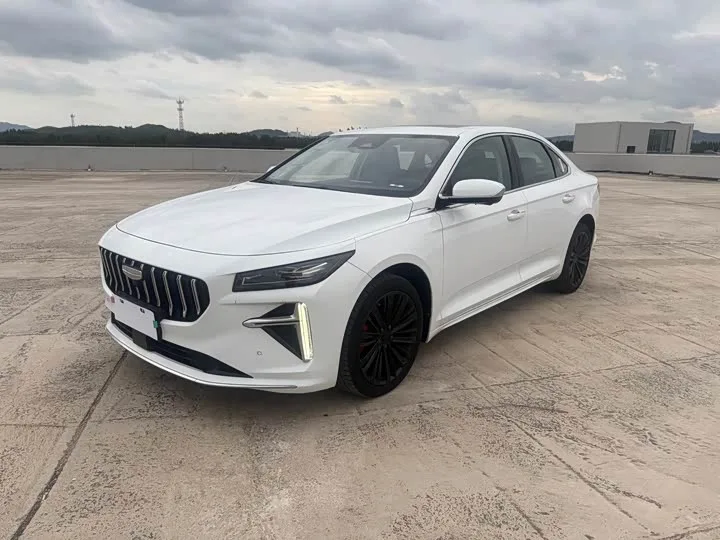 Geely Preface L 2024 из Китая — купить под ключ