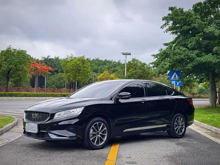 Geely Emgrand GT 2022 из Китая — купить под ключ
