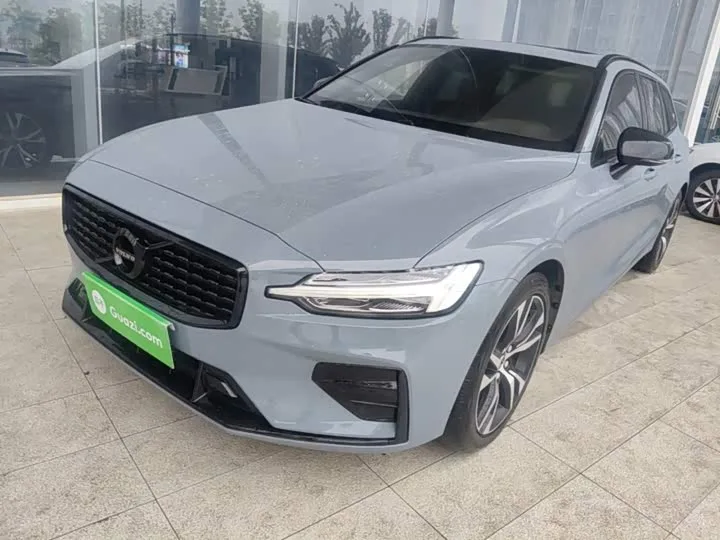 Volvo V60 2021 из Китая — купить под ключ
