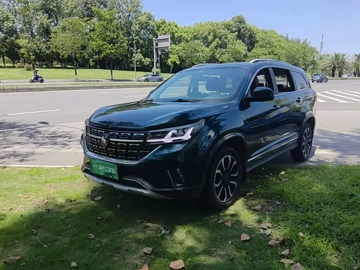 Dongfeng Forthing T5 2022 из Китая — купить под ключ