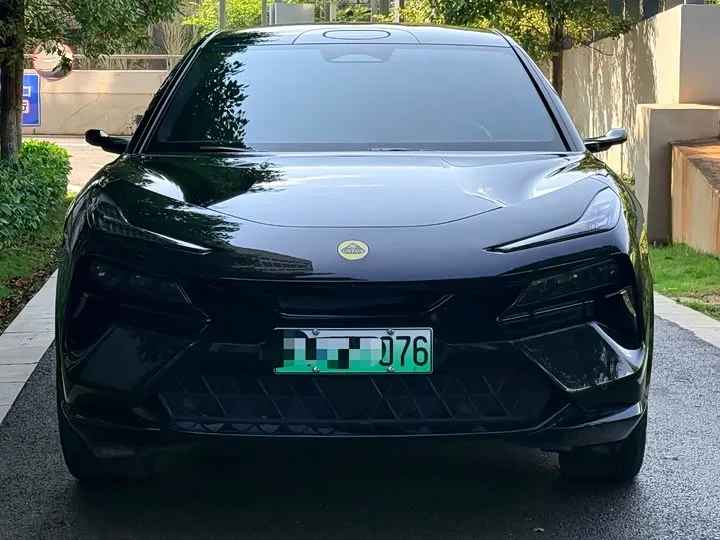Lotus Eletre 2025 из Китая — купить под ключ