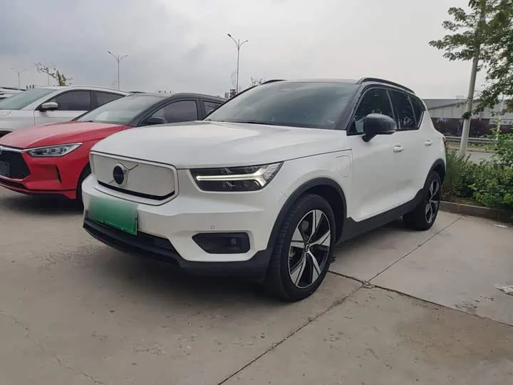 Volvo XC40 EV 2022 из Китая — купить под ключ