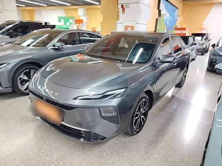 Roewe D6 2025 из Китая — купить под ключ