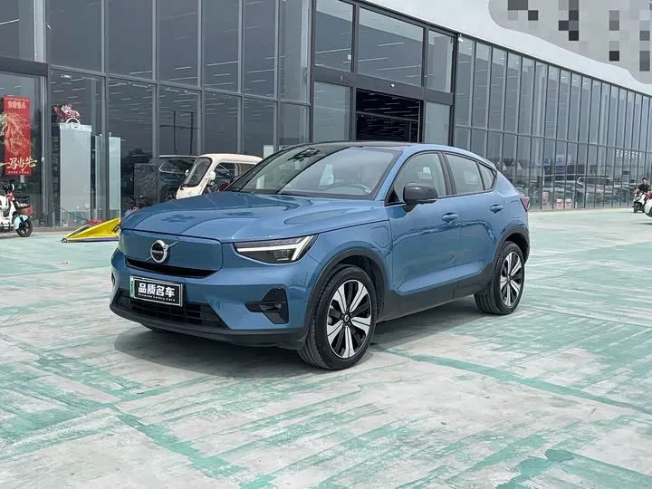 Volvo C40 2023 из Китая — купить под ключ