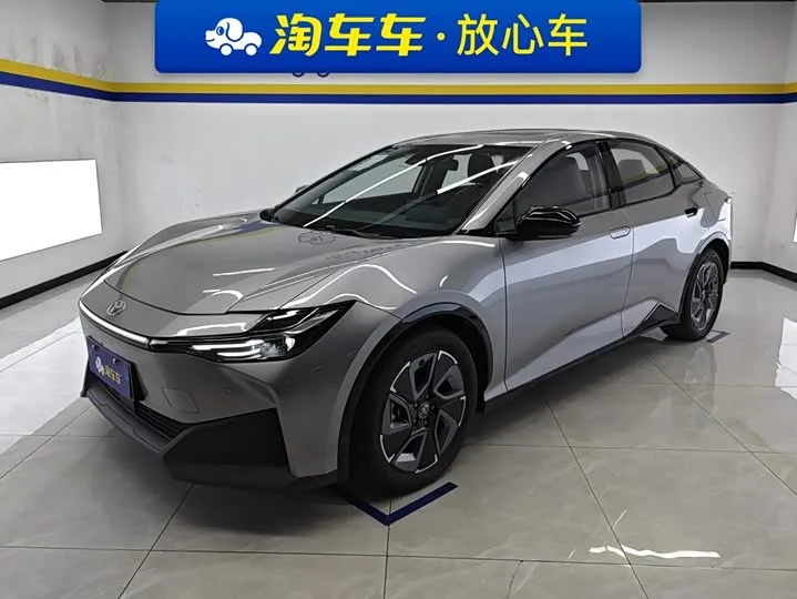 Toyota bZ3 2026 из Китая — купить под ключ