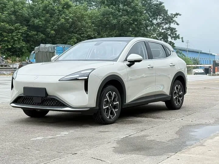 Baojun E6 2026 из Китая — купить под ключ