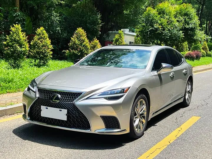 Lexus LS 2022 из Китая — купить под ключ
