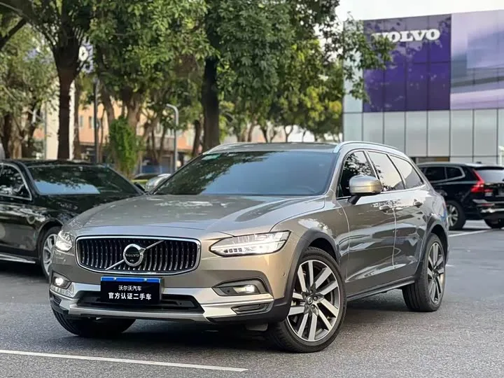 Volvo V90 2022 из Китая — купить под ключ