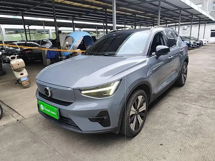 Volvo XC40 EV 2023 из Китая — купить под ключ