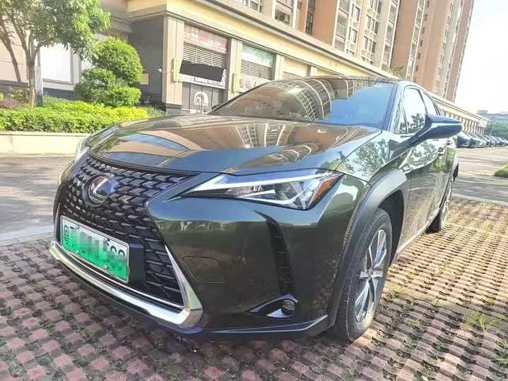 Lexus UX 2022 из Китая — купить под ключ