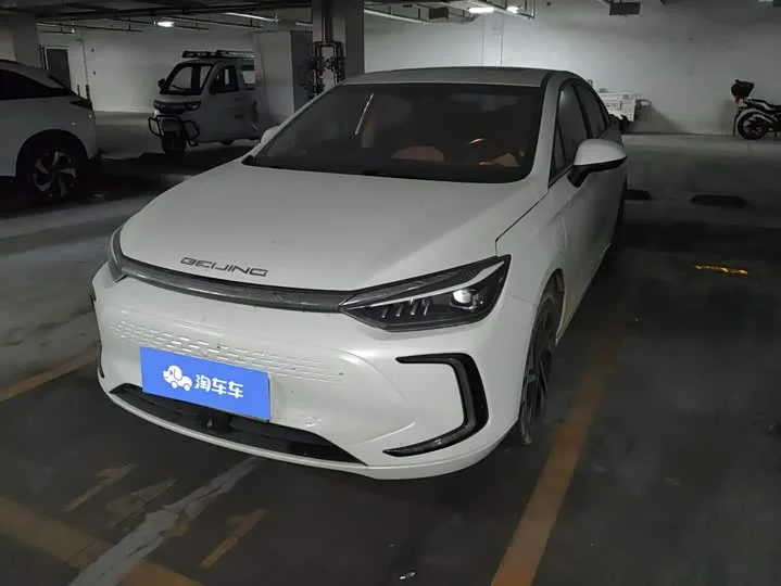 Beijing EU5 Plus 2022 из Китая — купить под ключ