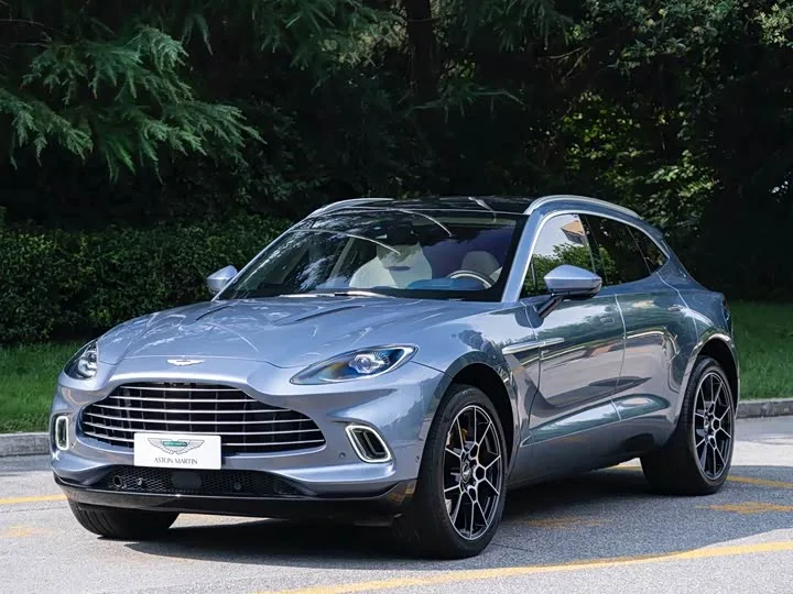 Aston Martin DBX 2022 из Китая — купить под ключ
