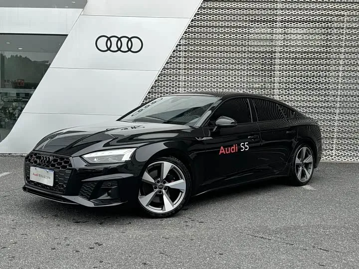 Audi S5 2025 из Китая — купить под ключ