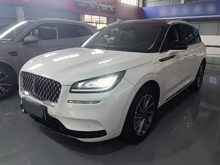 Lincoln Corsair Hybrid 2022 из Китая — купить под ключ
