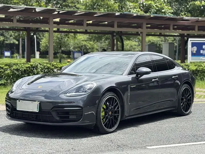 Porsche Panamera Hybrid 2023 из Китая — купить под ключ