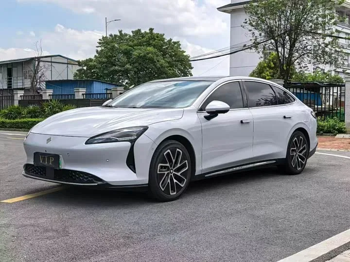 Baojun Xiangjing 2025 из Китая — купить под ключ