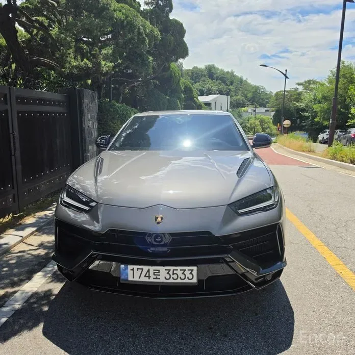 Lamborghini Urus 2024 из Кореи — купить под ключ