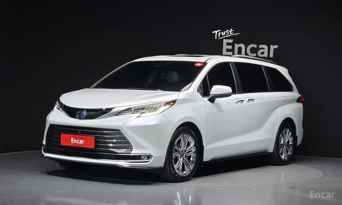 Toyota Sienna 2023 из Кореи — купить под ключ