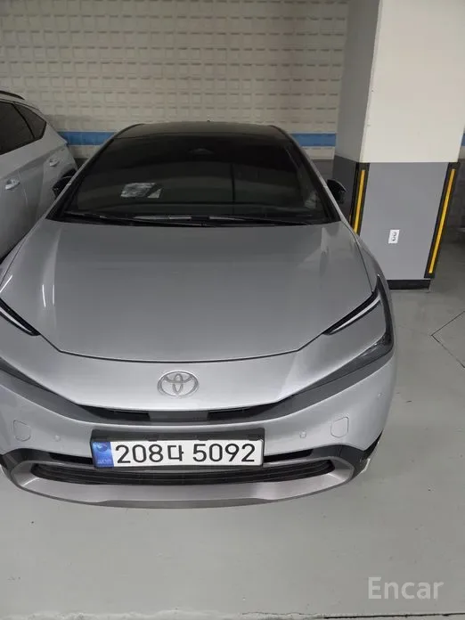 Toyota Prius 2024 из Кореи — купить под ключ