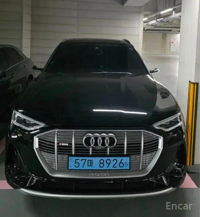 Audi e-tron 2022 из Кореи — купить под ключ
