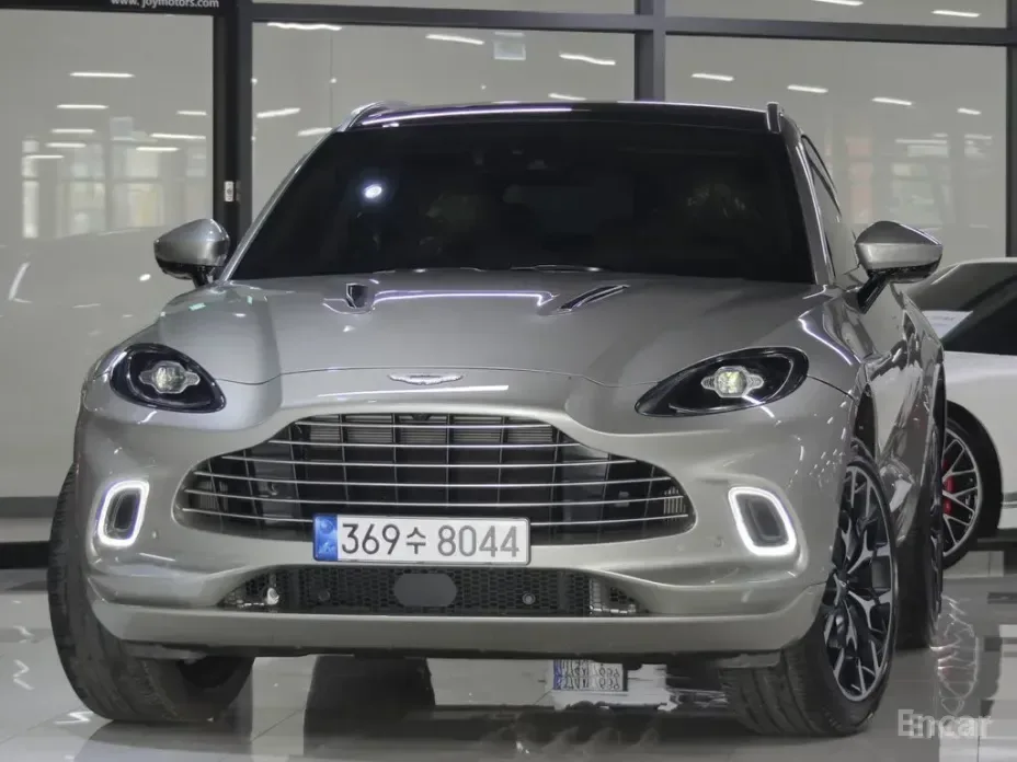 Aston Martin DBX 2022 из Кореи — купить под ключ