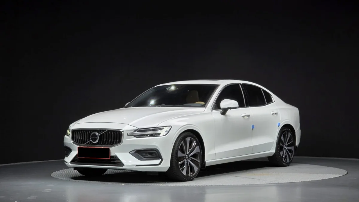 Volvo S60 2023 из Кореи — купить под ключ